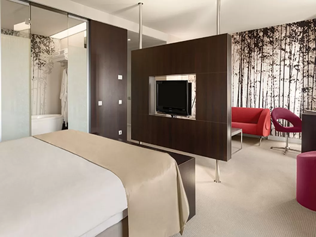 Cazare 2020 Bucuresti Hotel Ramada Plaza****