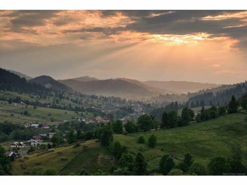 Sarbatori de Pasti 2025 Bucovina Sadova Pensiunea Vranis