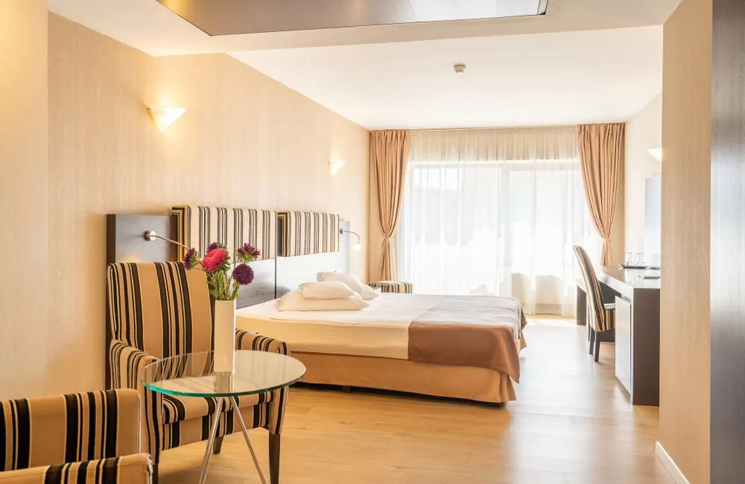 Cazare 2025 Bucuresti Hotel Parliament