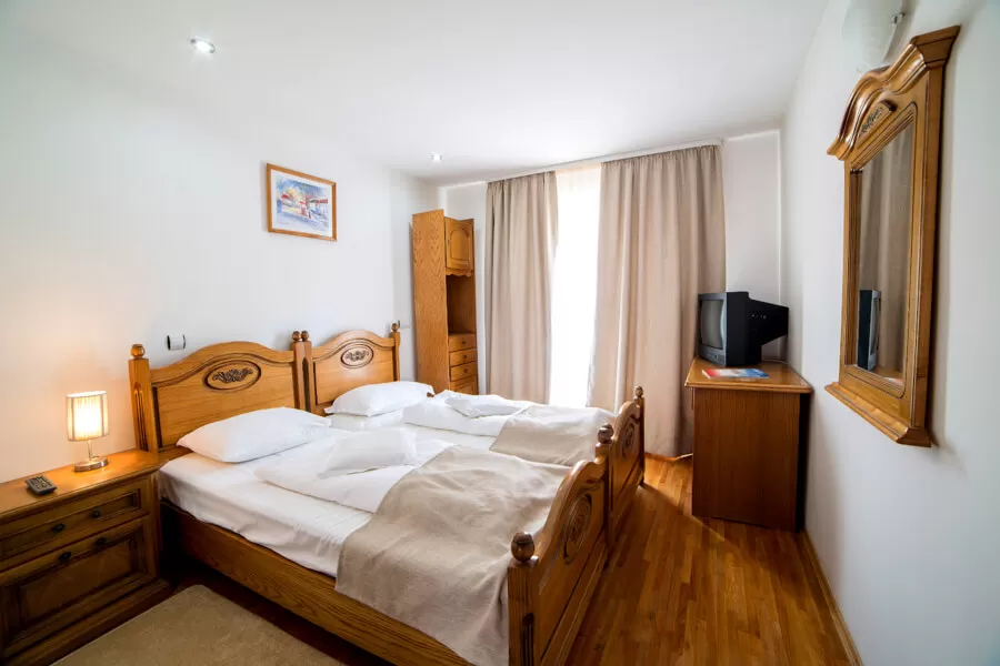 Sejur odihna 2023 Bucovina Campulung Moldovenesc Complex Hotelier Eden SPA***