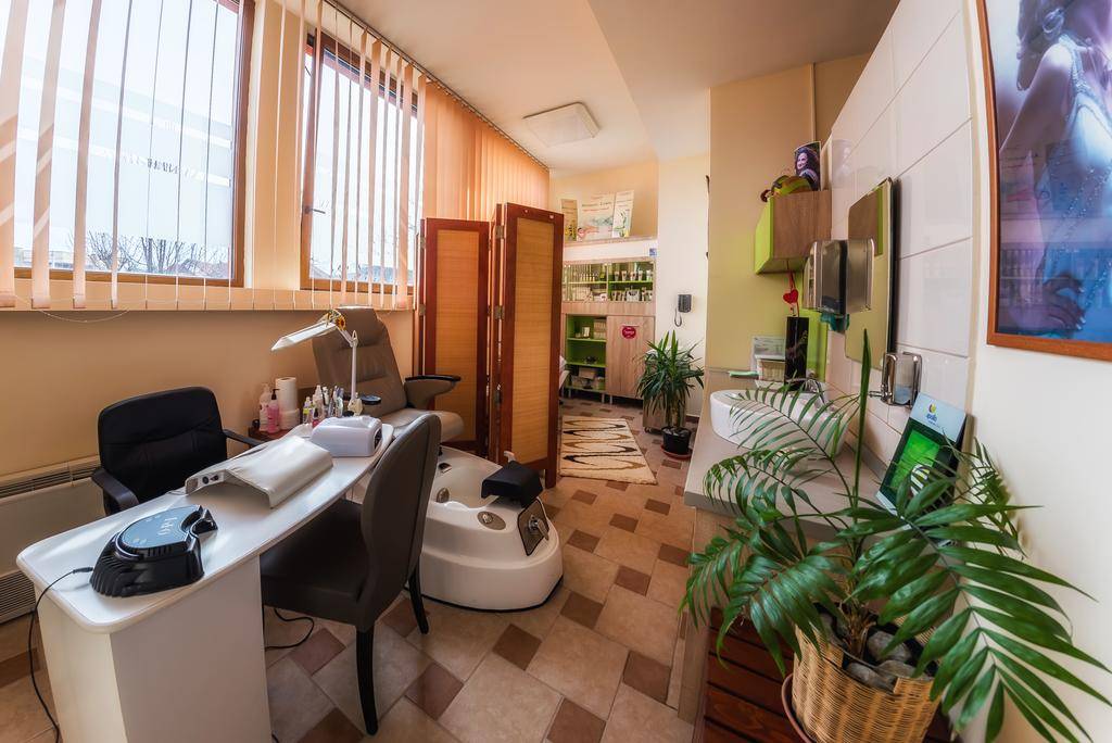 Pachet SPA Escape 2023 Sangeorgiu de Mures Apollo Wellness Club***&****