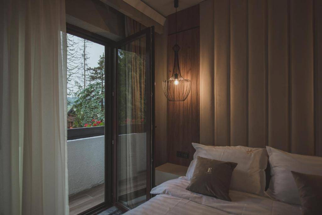 Minivacanta romantica 2023 in Predeal Boutique Elexus***