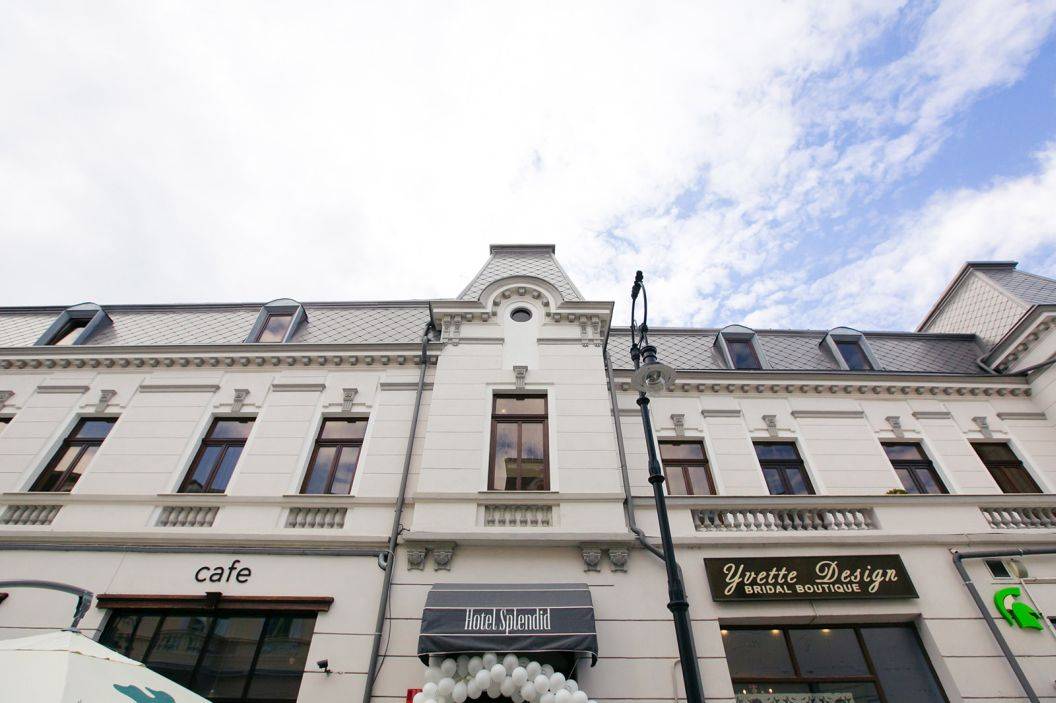 Cazare 2022 Craiova Hotel Splendid 1900****