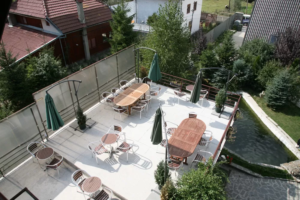 Revelion 2023 Poiana Tapului Busteni Hotel Izvorul cu Pastravi