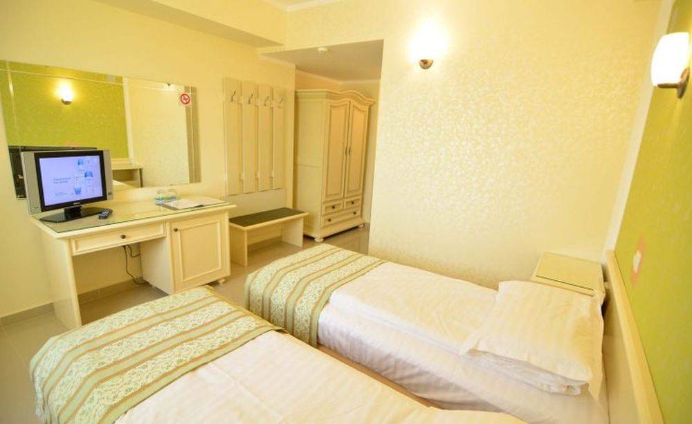 Cazare 2023 Maramures Baia Mare Hotel Seneca*** 