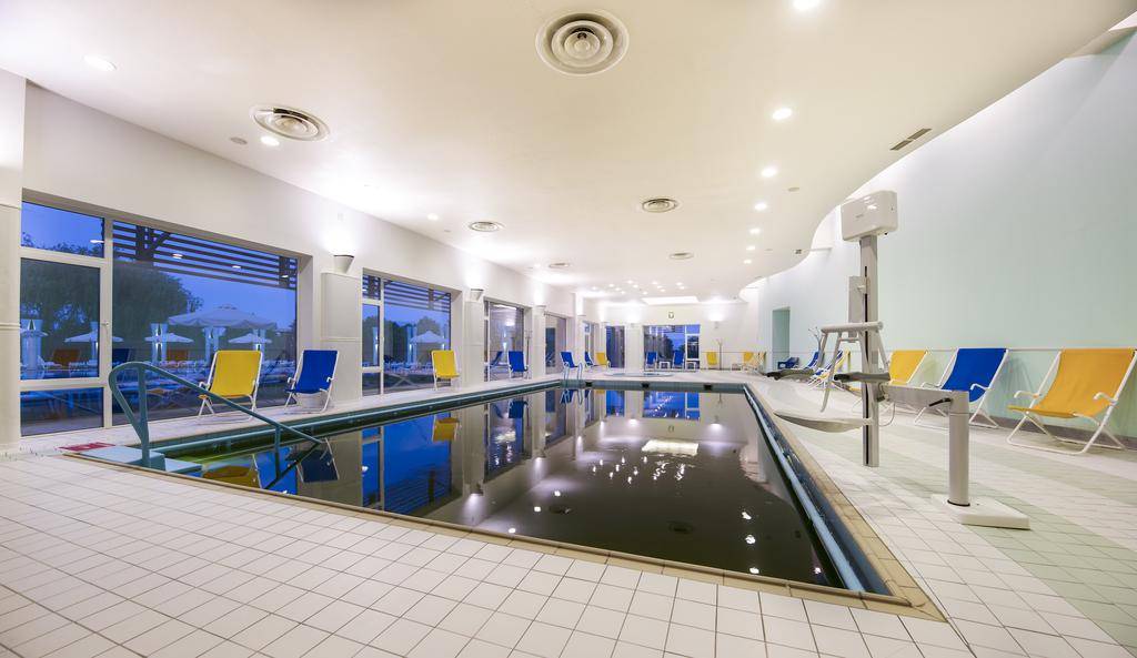 Sarbatori de Pasti 2025 Eforie Nord Hotel Europa