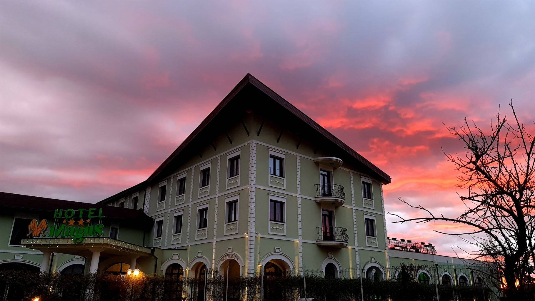 Cazare 2022 Baia Mare Hotel Magus**** 