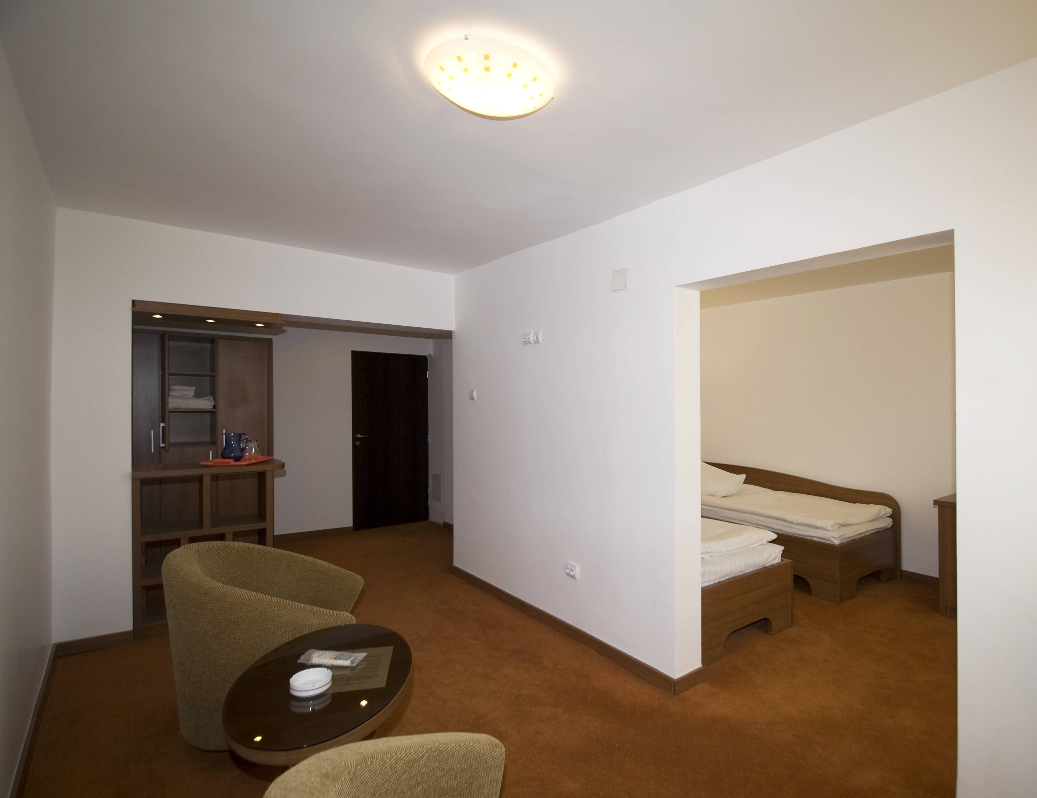 Sarbatori de Pasti 2025 Baile Govora Hotel Oltenia