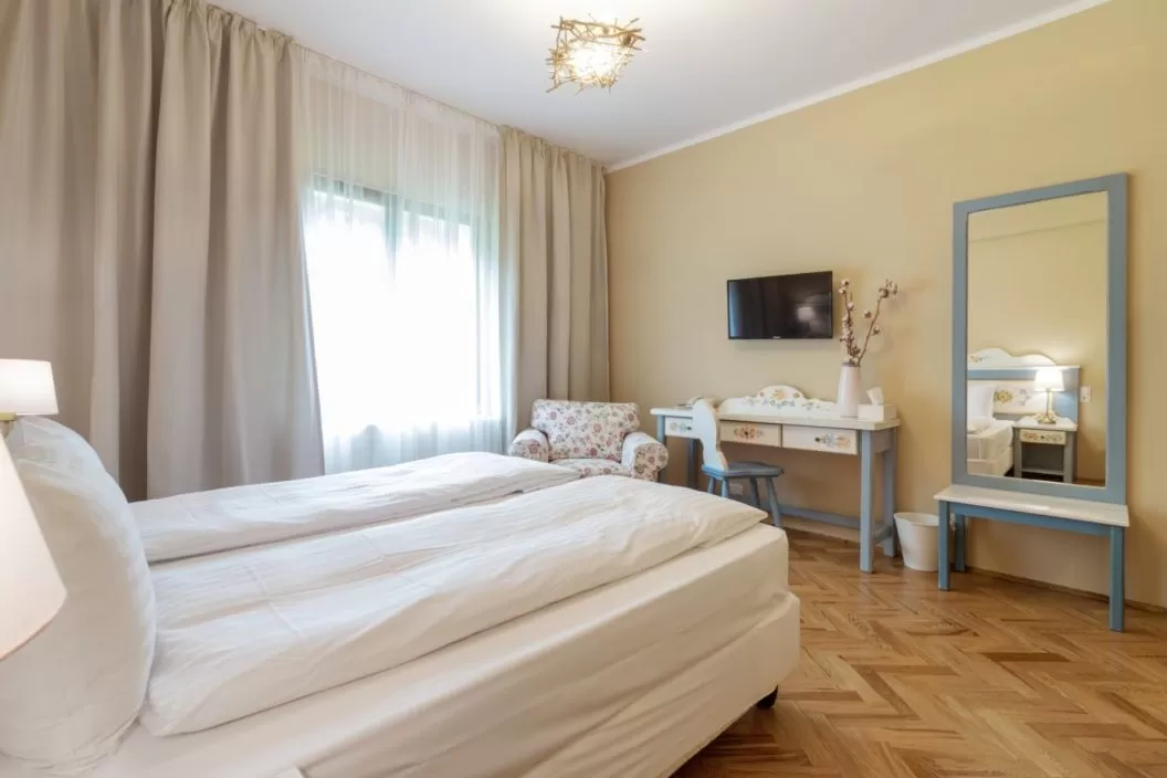 Craciunul 2022 in Vulcan Brasov Hotel Wolkendorf Bio  SPA****