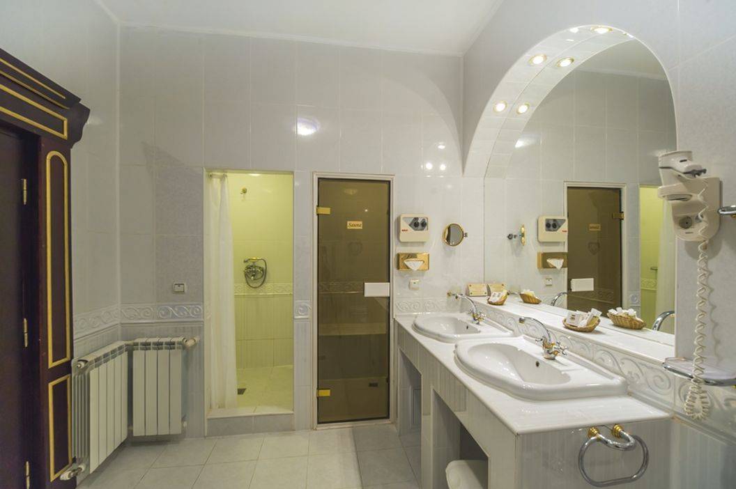 Craciunul 2022 in Poiana Brasov Hotel Aurelius Imparatul Romanilor*****