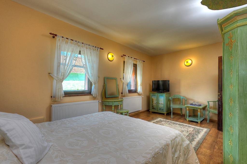 Vacanta la munte 2021-2022 Cristian Brasov Vila Ambient*****