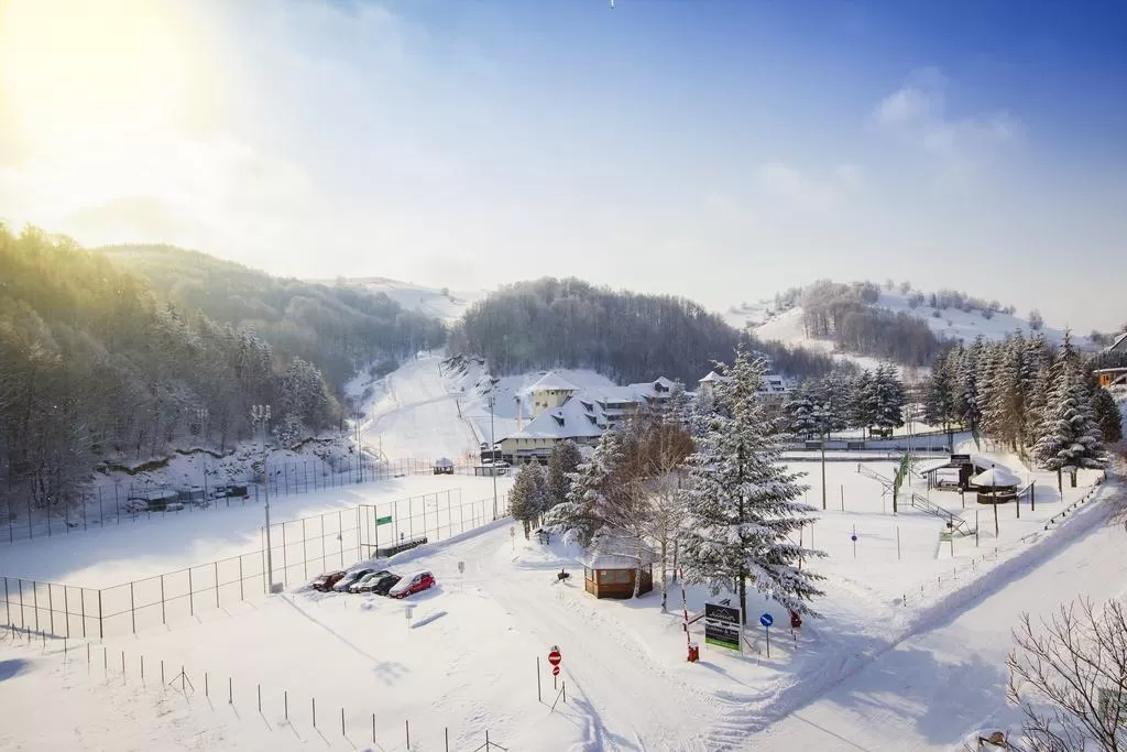 Revelion Ski 2023 Brzece Serbia Pensiune JUNIOR
