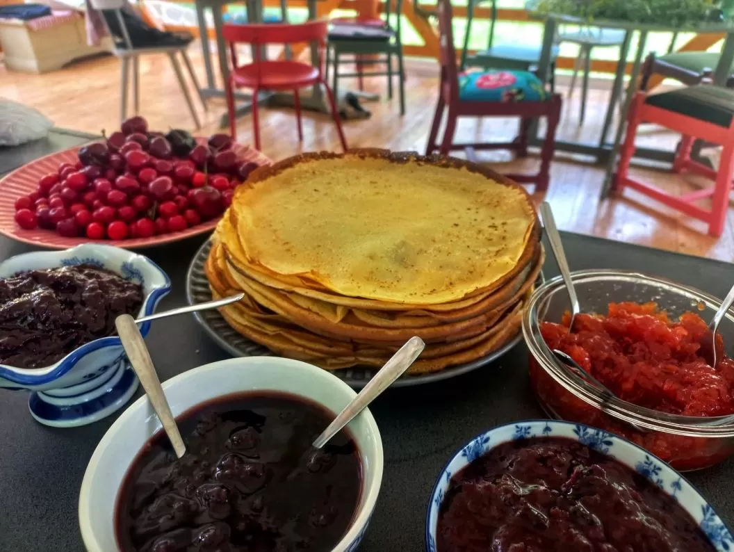 Sarbatori de Pasti 2025 Alunis Colti Plaiul Alunisului
