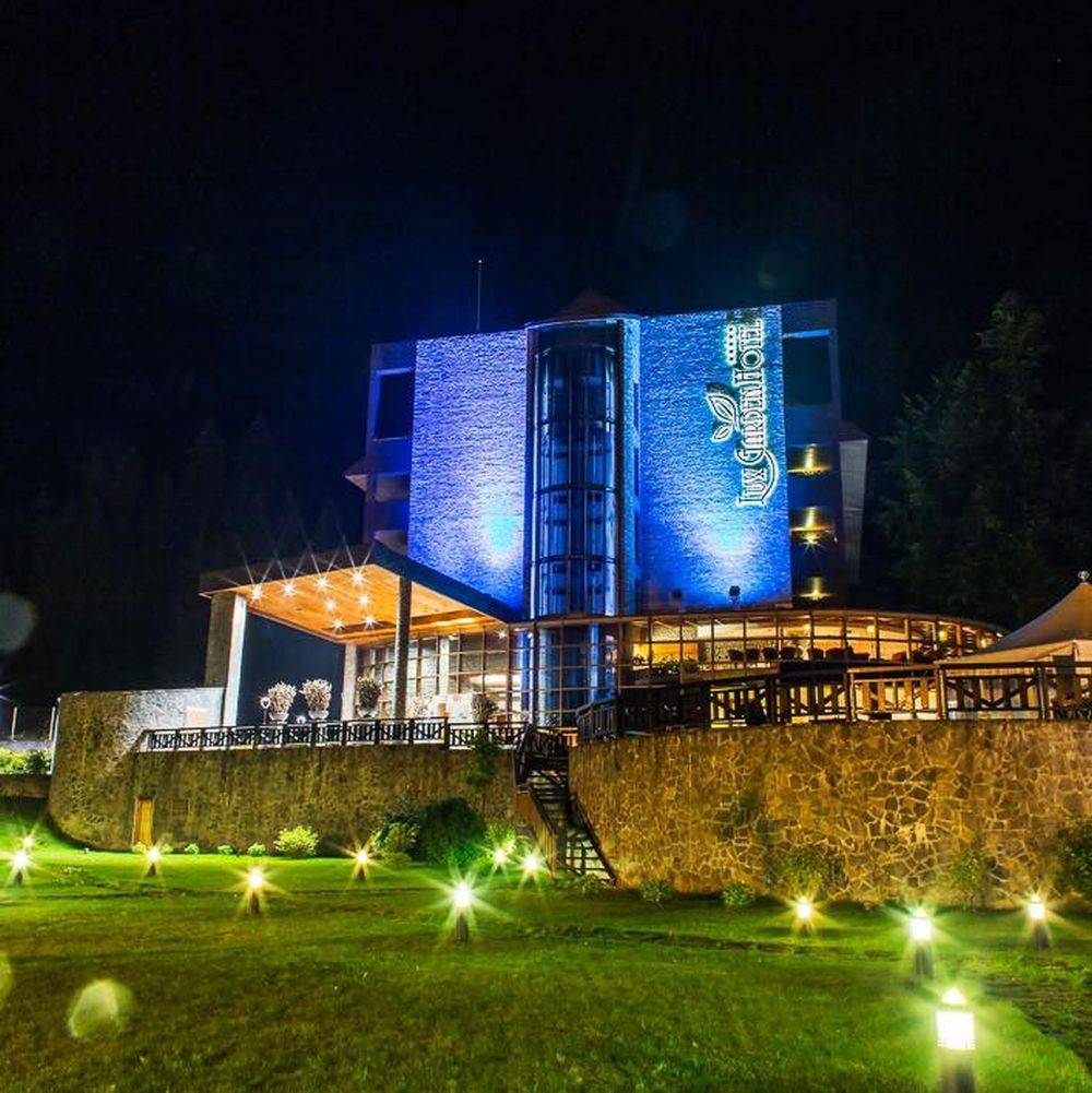 Sejur Odihna la Munte 2025 Azuga Hotel Lux Garden