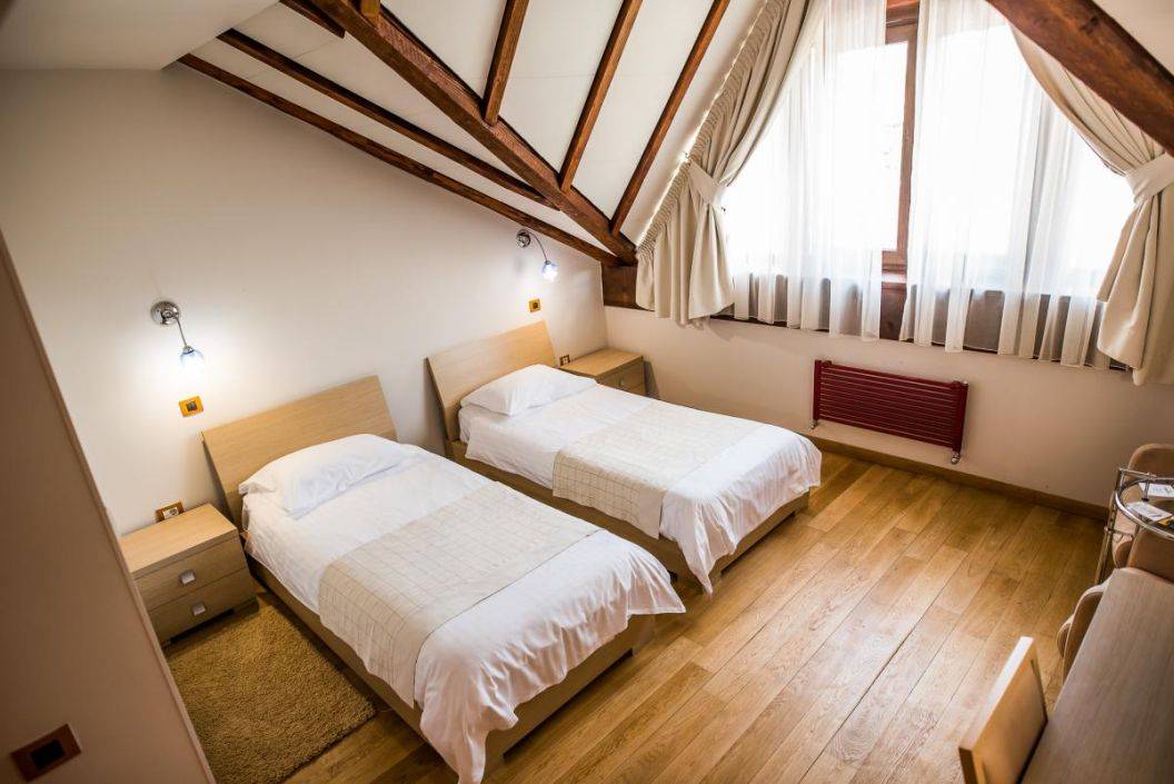 Cazare Cluj Napoca Hotel Sunny Hill****