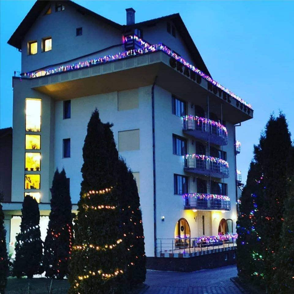 Cazare 2022 Brasov Grand Hotel****