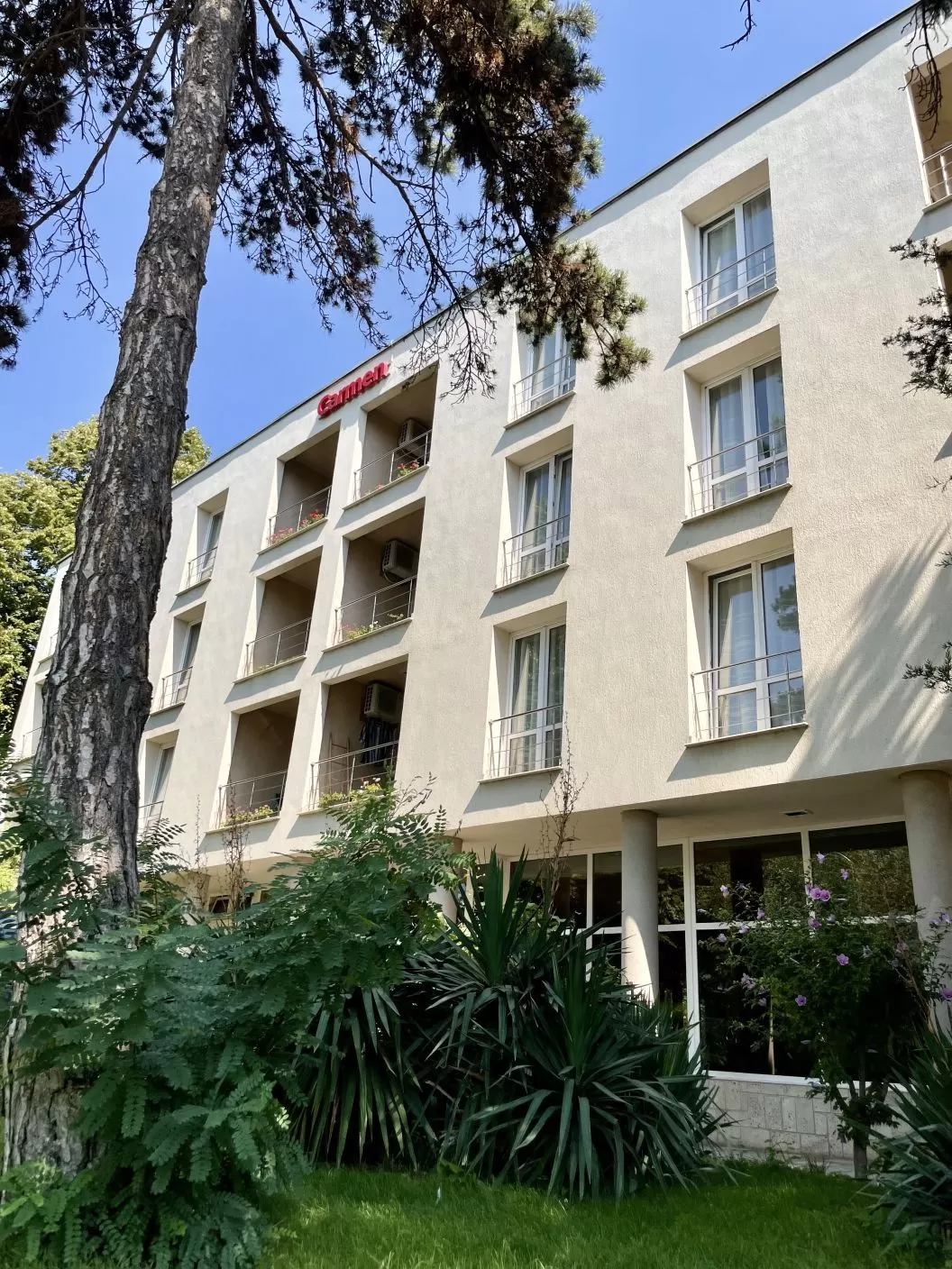 Sarbatori de Pasti 2024 Eforie Nord Hotel Carmen