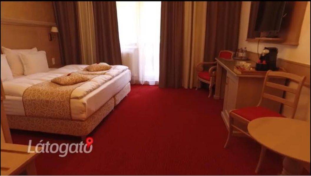 Vacanta 2021 la Lacul Rosu Hotel Lacul Rosu****