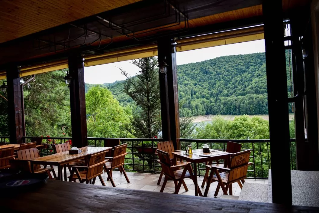 Revelion 2026 Lacul Vidraru Cabana Valea Cu Pesti