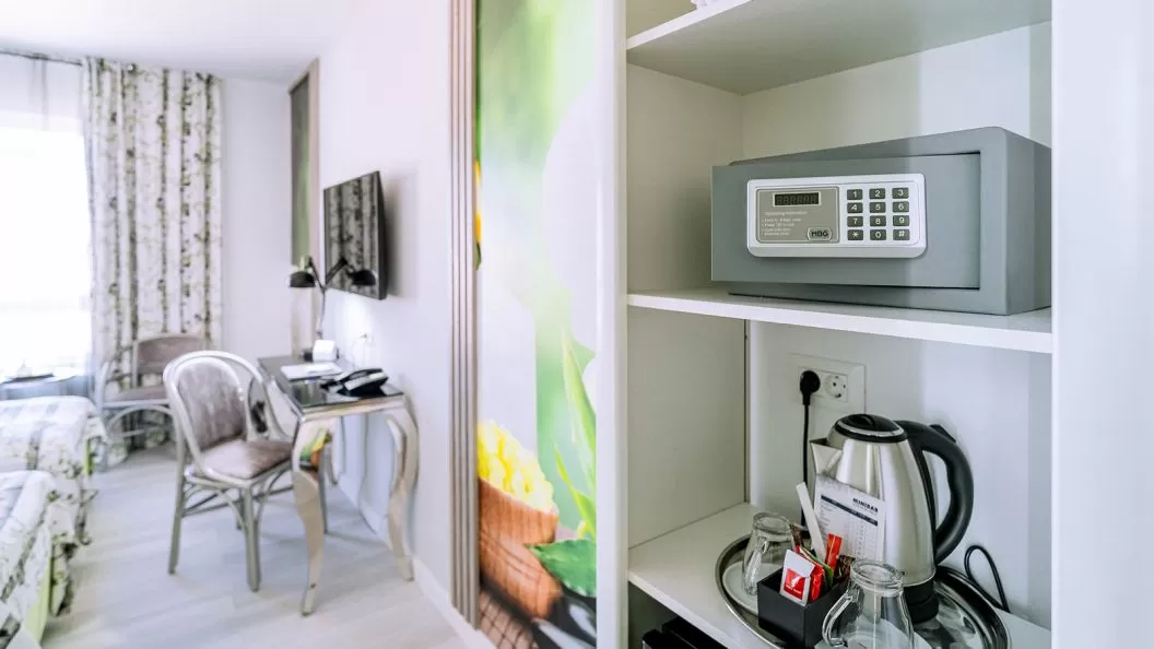 Cazare 2025 Oradea Hotel Continental Forum