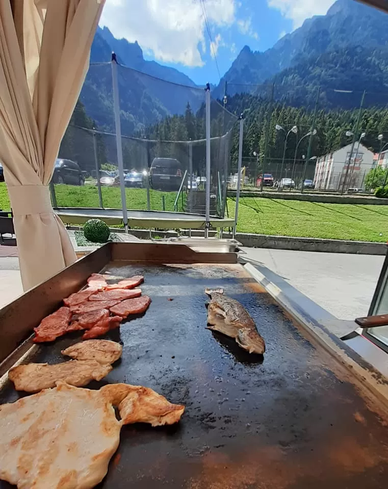Sfantul Andrei si Ziua Nationala 2020 Busteni Hotel Silva***