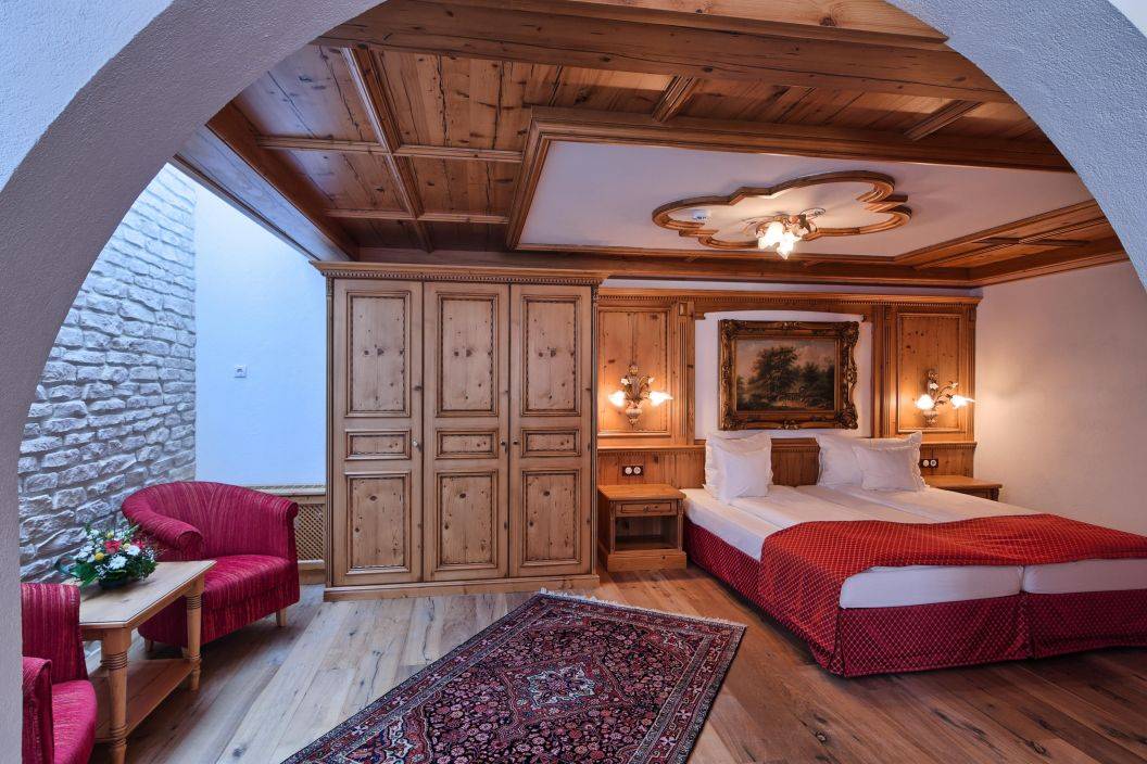 Vacanta 2024 in Cetatea Sighisoara Hotel Mercure Sighisoara Binderbubi