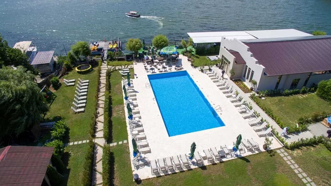 Vacanta 2026 in Clisura Dunarii Eselnita Pensiunea Danubia