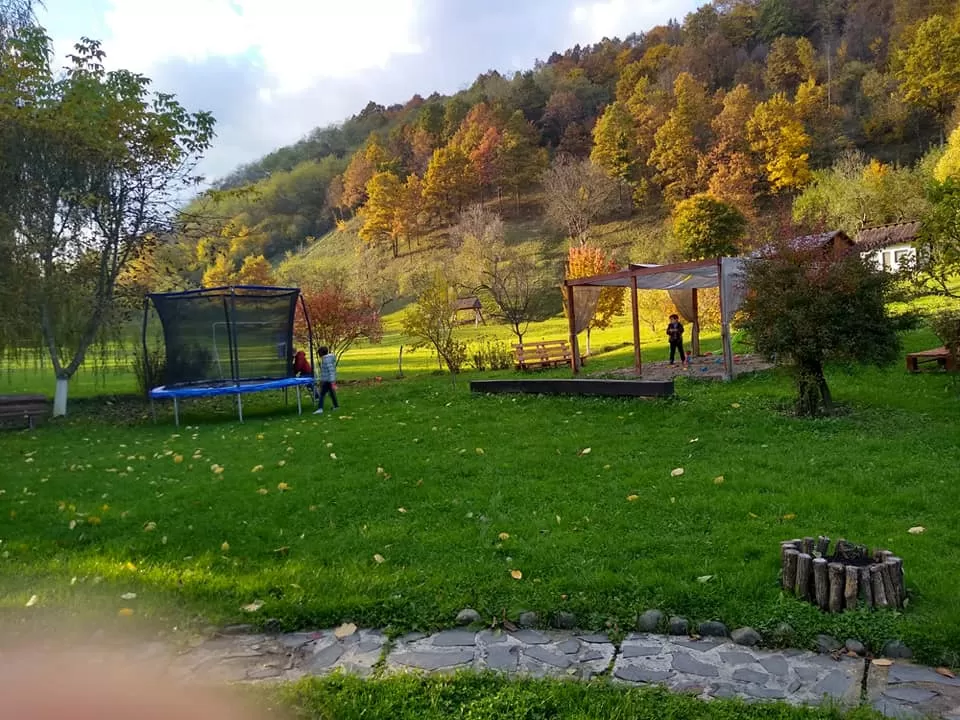 Sejur Maramures 2023 Vadu Izei Pensiunea Doina