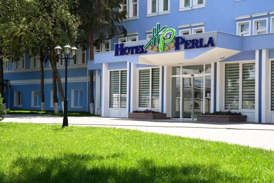 Cazare 2021 Targu Mures Hotel Perla****