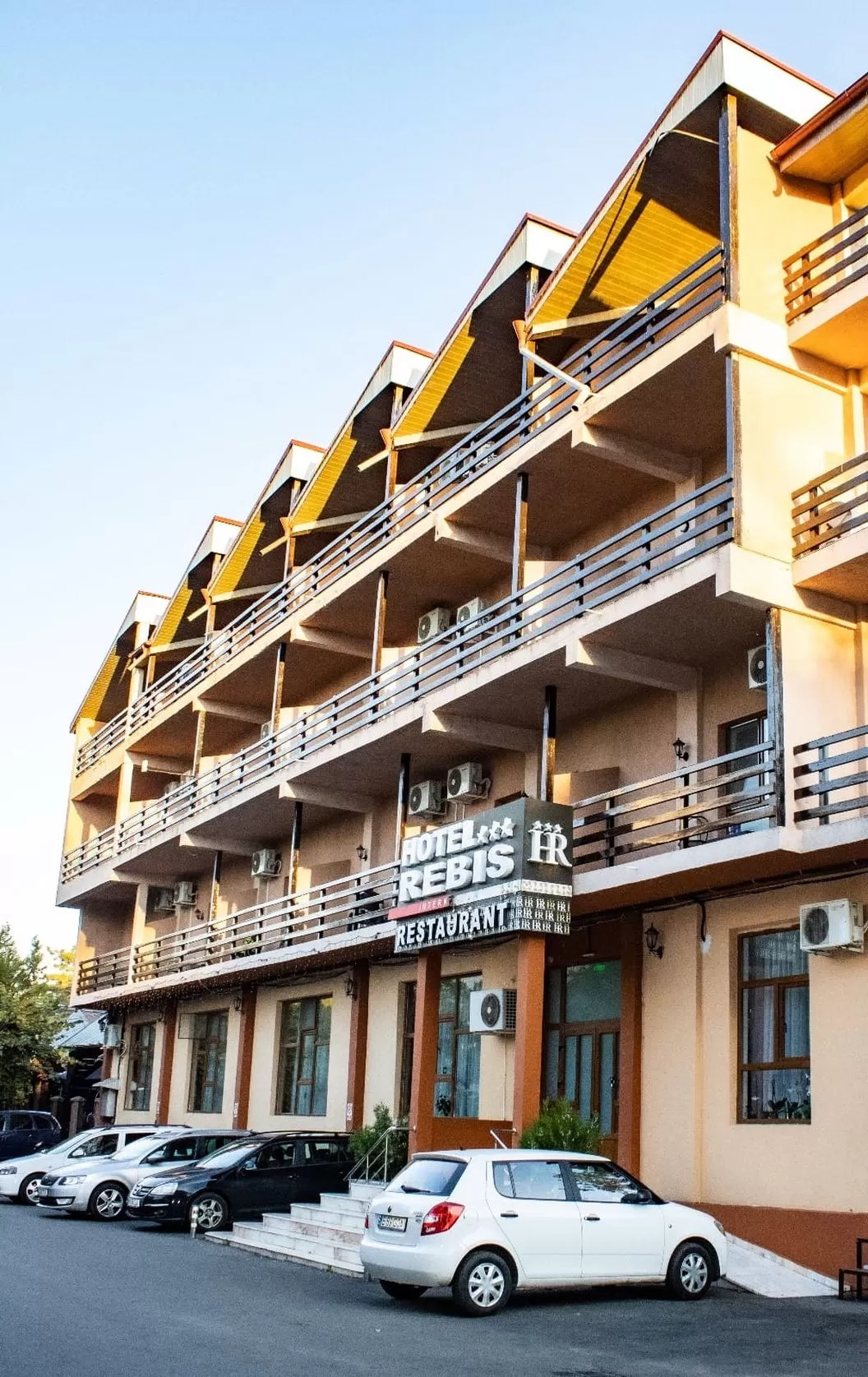 Sejur odihna 2025 Lacu Sarat Hotel Rebis