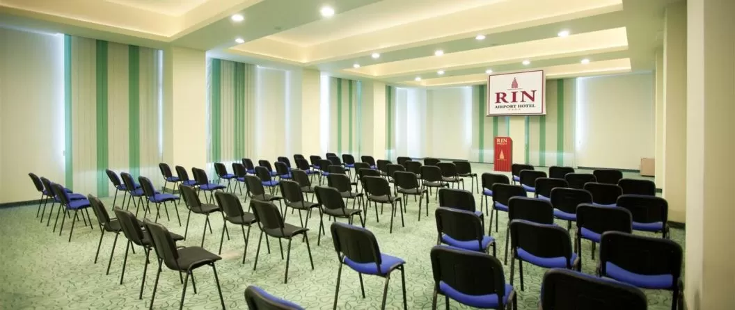 Cazare Bucuresti Rin Airport Hotel****