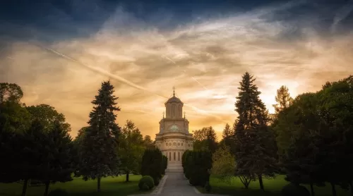 Sejur odihna 2025 in Curtea de Arges Hotel Subcarpati****