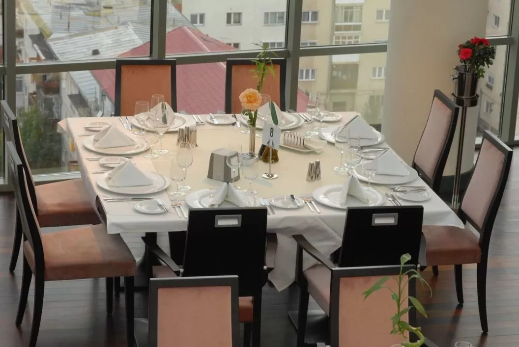 Revelion 2025 Sibiu Golden Tulip Ana Tower