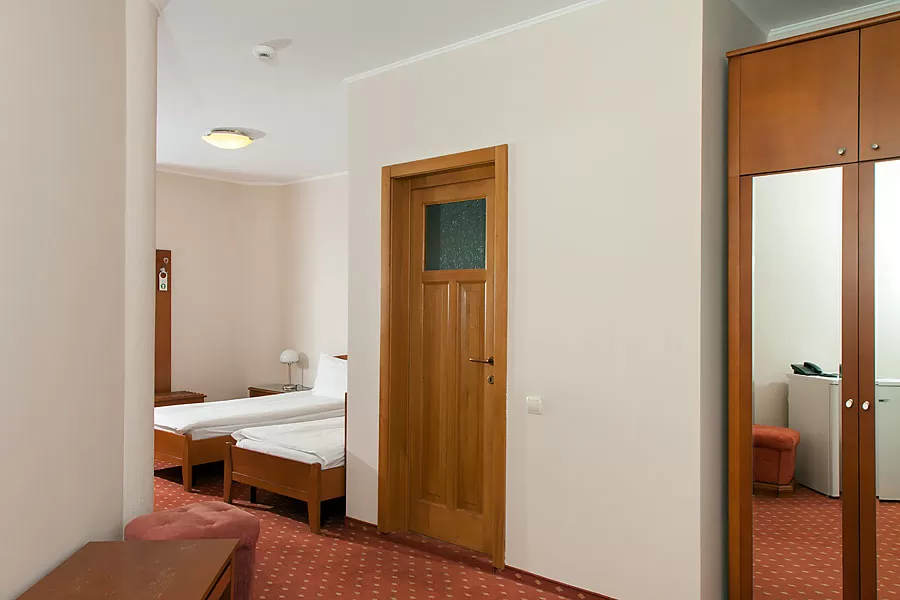 Cazare 2020 Alba Iulia Hotel Hermes***