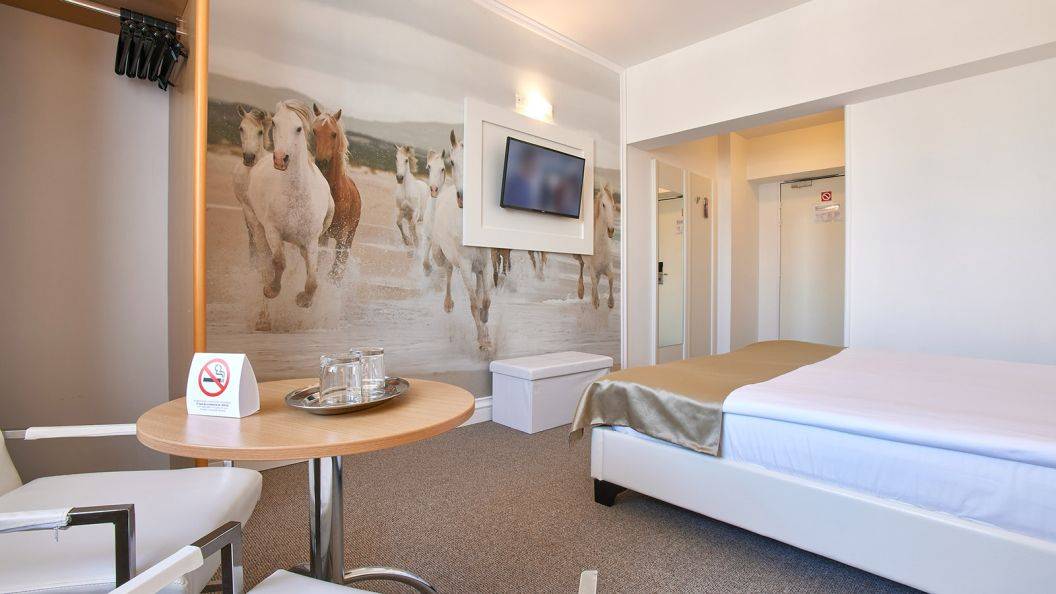 Cazare 2023 Bucuresti Hotel MyContinental*** 