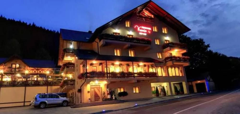 Sarbatori de Pasti 2025 Bucovina Sadova Pensiunea Vranis