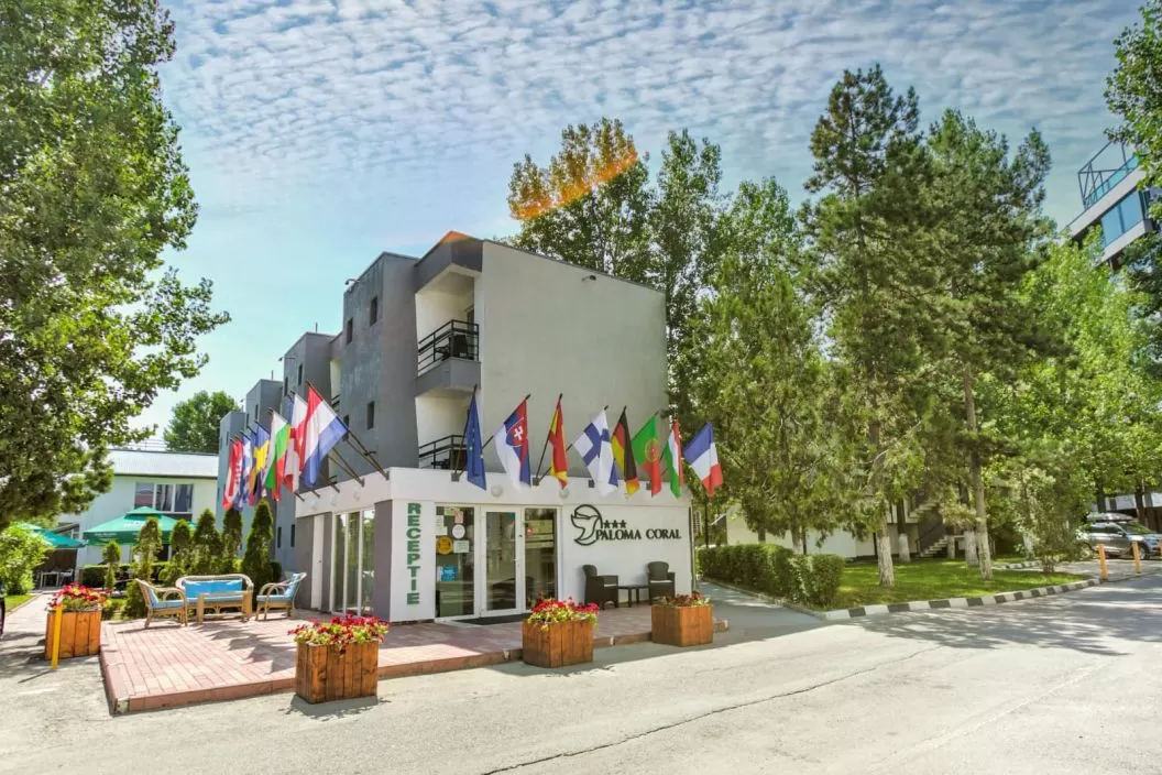 Litoral 2024 Mamaia Complex Vile Paloma Coral
