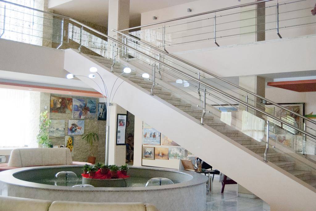 Sarbatori de Pasti si 1 Mai 2021 Mangalia Hotel Paradiso