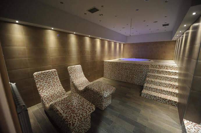Sejur Ski 2023 Kopaonik Hotel Angella
