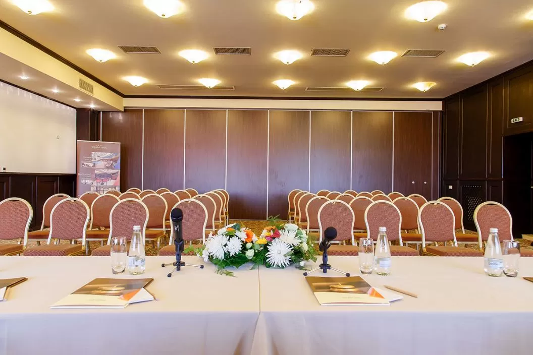Cazare 2023 Bucuresti Hotel International Bucharest****