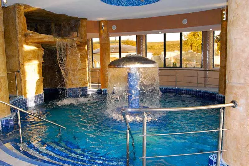 1 Mai 2025 Baile Felix Complex Aqua President SPA Corp President SPA****