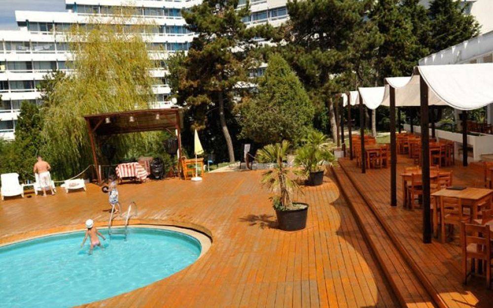 Litoral 2022 Cap Aurora Hotel California***