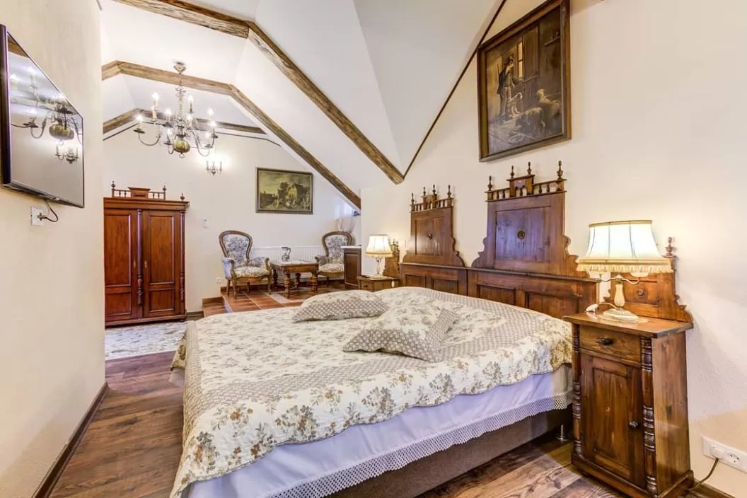 Pachet Romantic Cristian Brasov Conacul Ambient