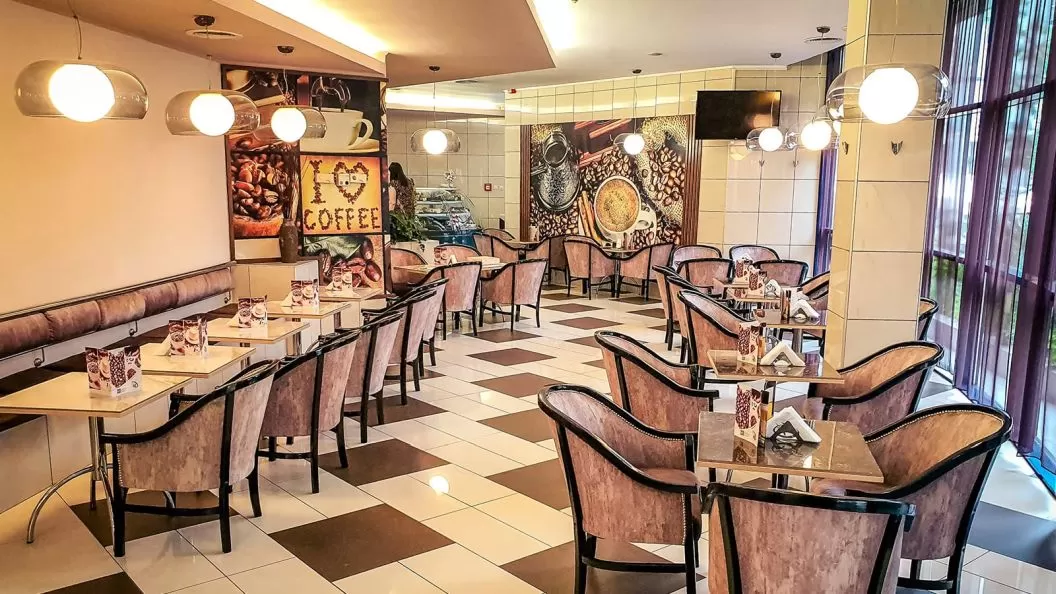 Cazare 2025 Arad Hotel Continental Forum****