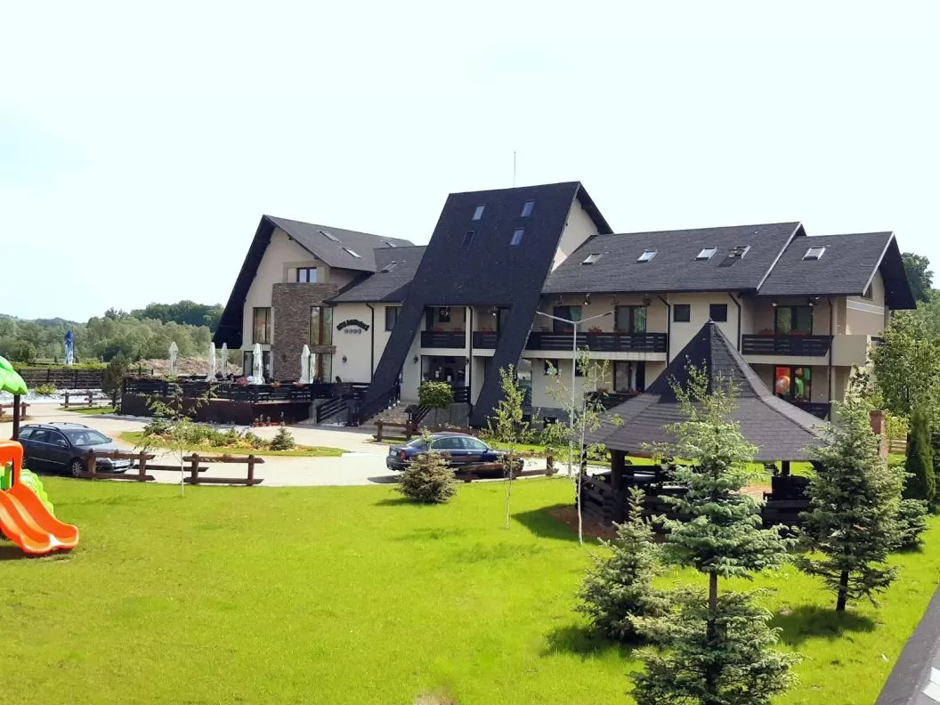 Sarbatori de Pasti 2024 in Bucovina Cacica Pensiunea Casa Domneasca