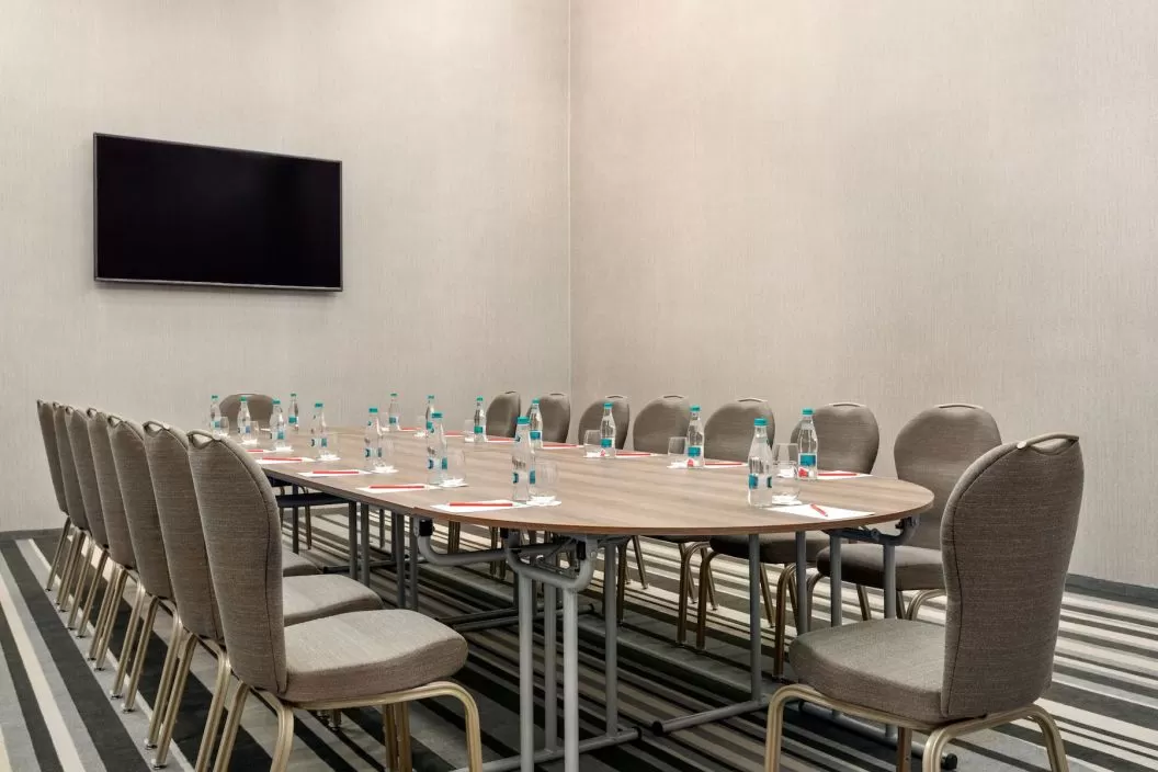 Cazare Ramnicu Valcea Hotel Ramada****