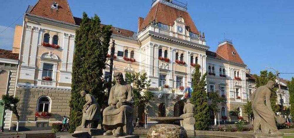 Cazare 2022-2023 Odorheiu Secuiesc Hotel Areo***