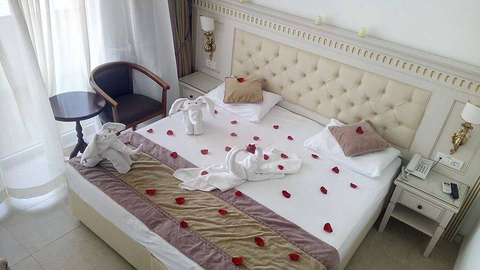 Weekend romantic 2021 la Mamaia Hotel Sulina****