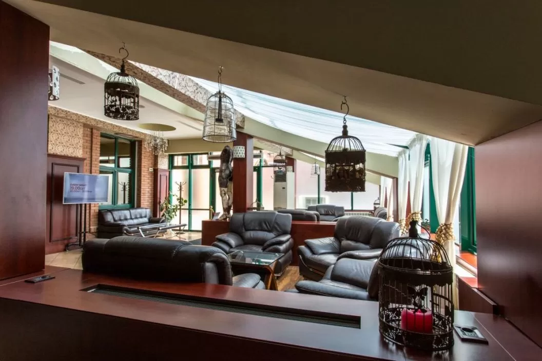 Revelion 2024 Bucuresti Hotel Caro****