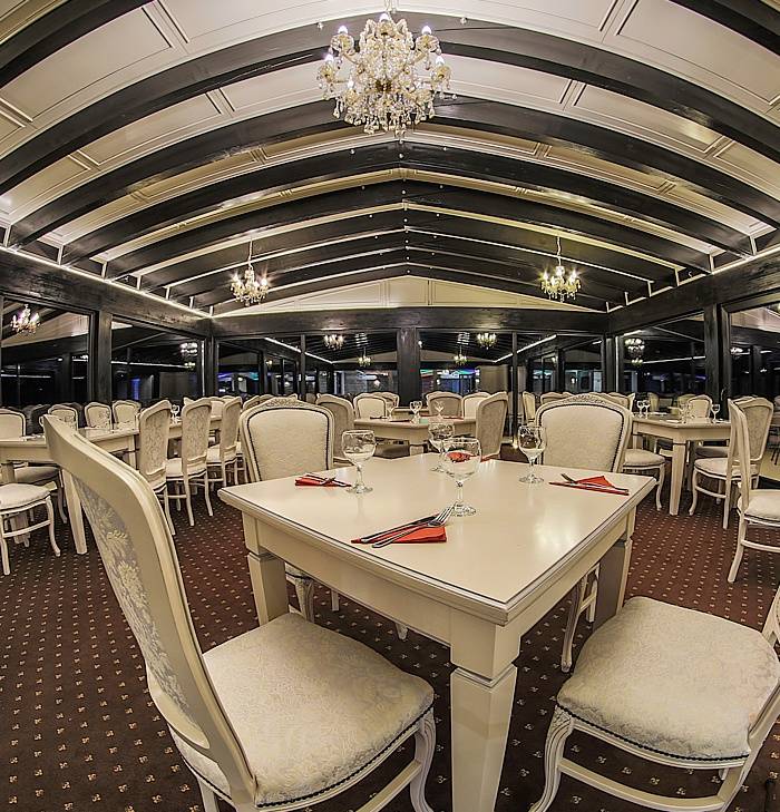 Craciunul 2022 Bucovina Gura Humorului Hotel Toaca Bellevue****